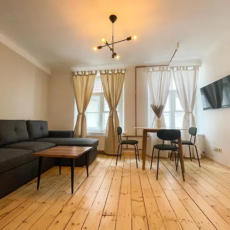 1 Bd Old Town - 2 Min From Dome Church Apartment